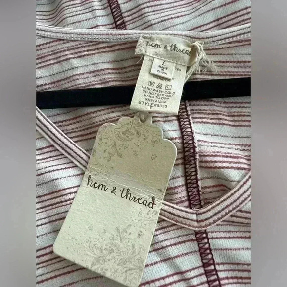 Hem & Thread - Picture 4 of 4